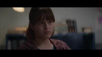 Image Ella Camina Sola