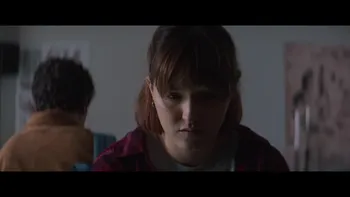 Image Ella Camina Sola