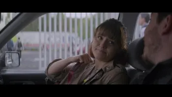 Image Ella Camina Sola